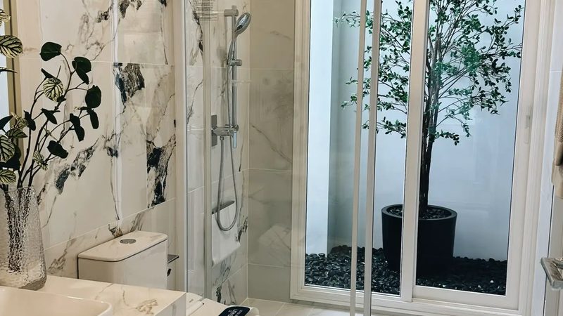 工商业光伏电站设计方案：关键要素与选型策略